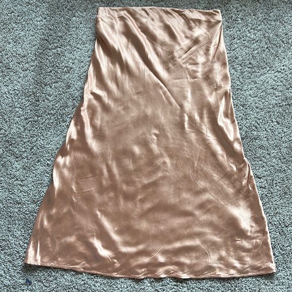 H&M Skirts Hm Maternity Satin Maxi Skirt Poshmark